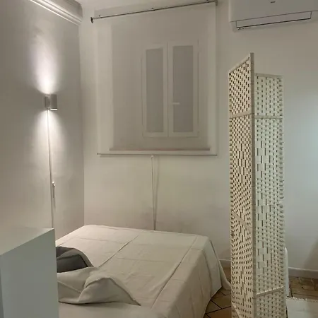 La Casetta Di Via Adige * Rome