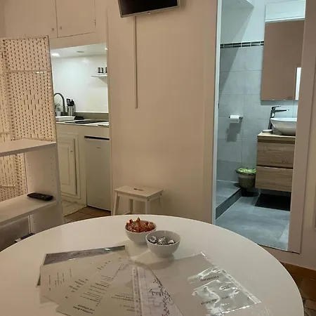 La Casetta Di Via Adige * Rome