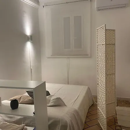 شقة La Casetta Di Via Adige روما