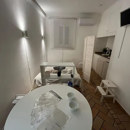 شقة La Casetta Di Via Adige روما